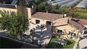 mas à la vente -   84000  AVIGNON, surface 280 m2 vente mas - UBI445233743